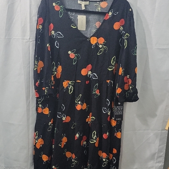 Loralette Black Midi Dress with Orange Floral Design Size 18/20 - Picture 1 of 9